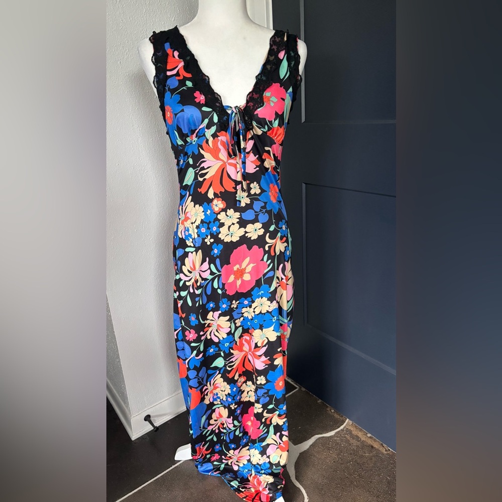 Maxi floral slip dress